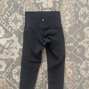 Lululemon High Rise Crop Leggings 21”